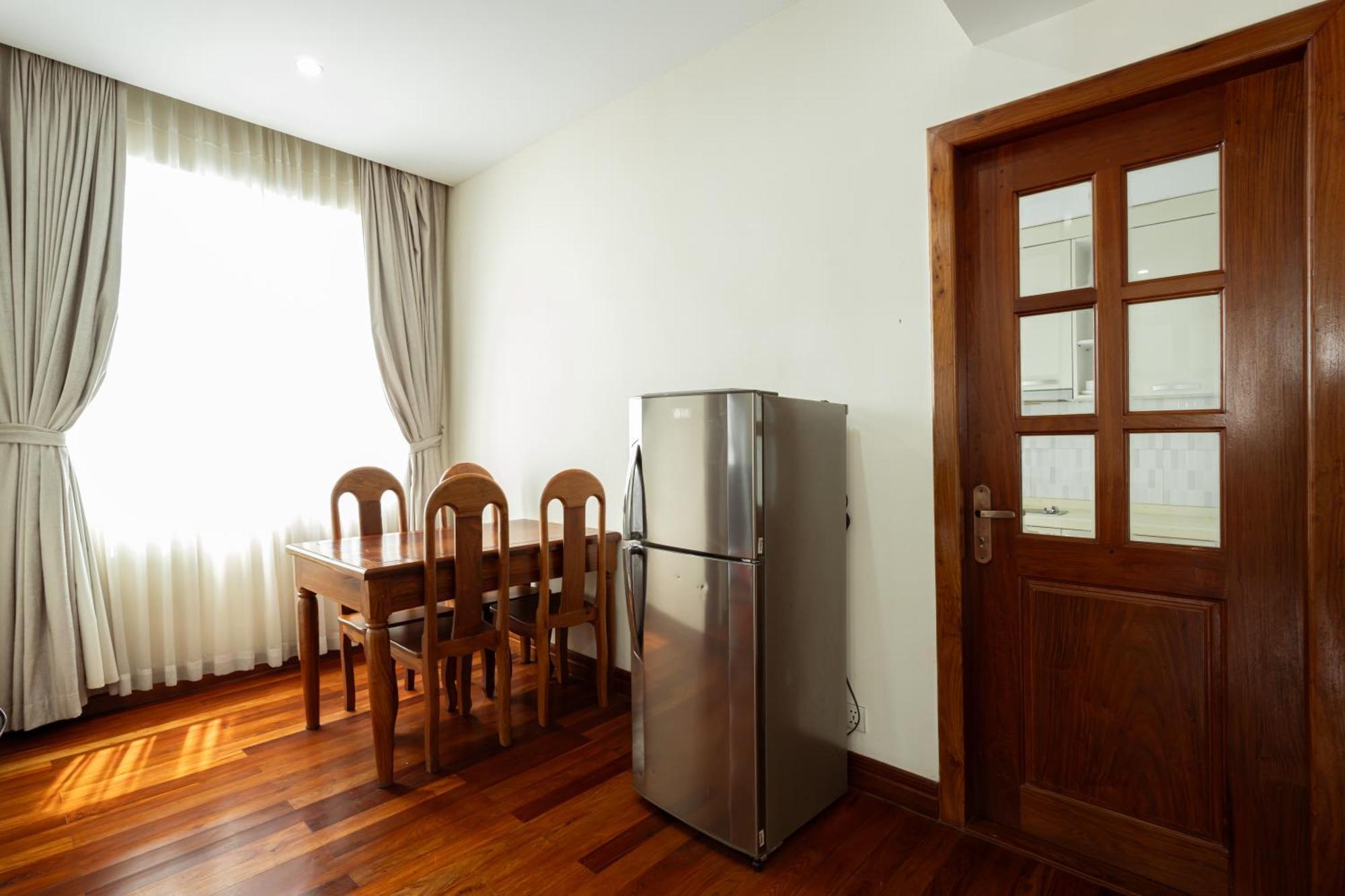 E&V Apartment Phnom Penh Exterior photo