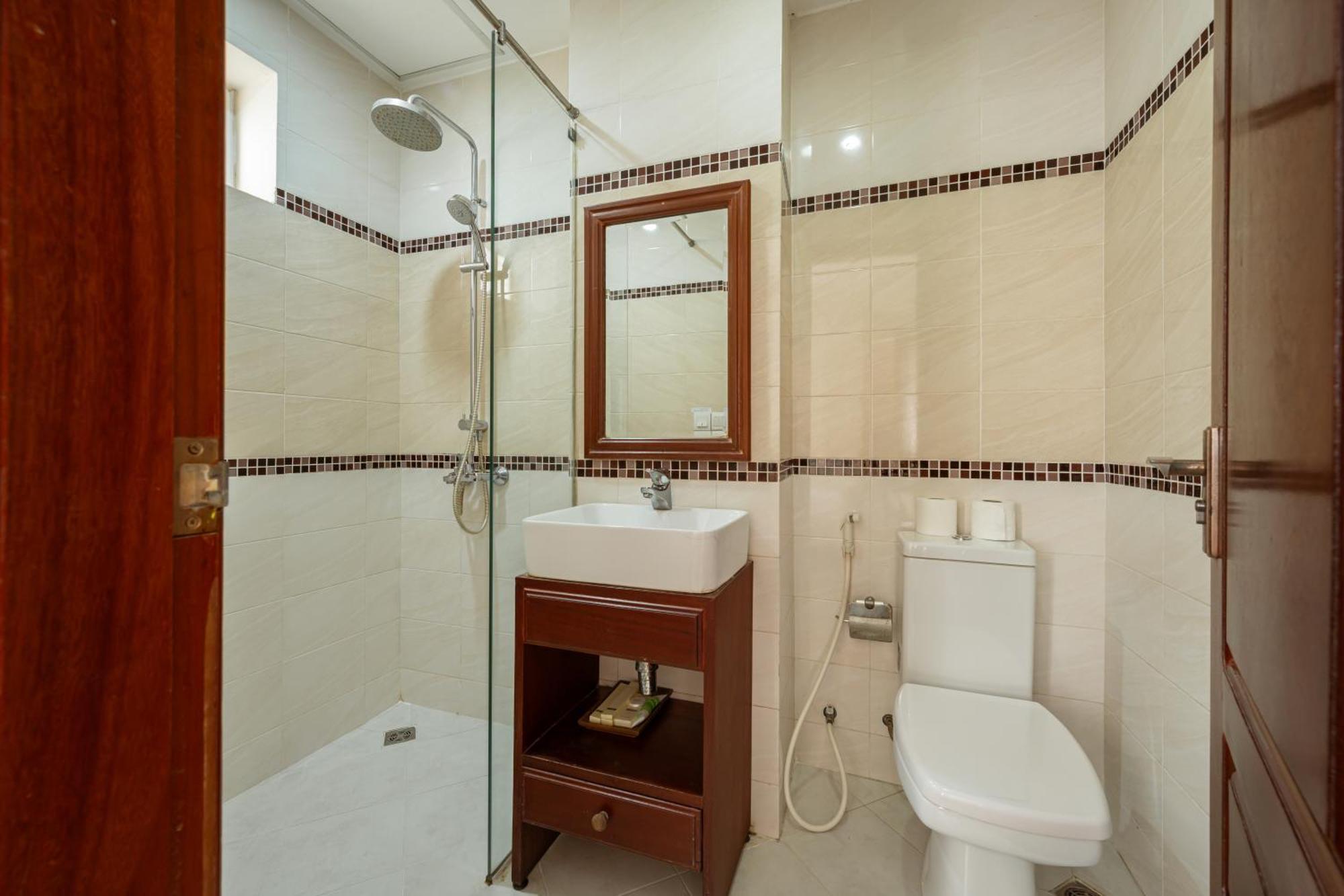 E&V Apartment Phnom Penh Exterior photo